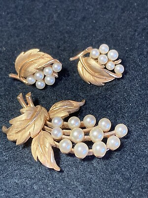 Crown Trifari Leaf and Faux pearl pin and clip on earrings. Just beautiful $69.00