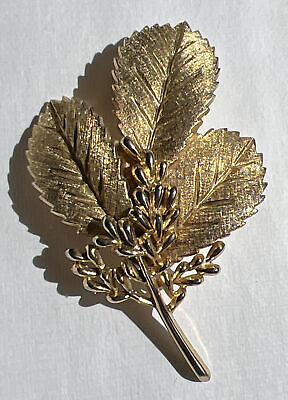 Vintage Trifari Leaf Fall Autumn Womens Gold Tone Metal Mid Century Brooch 3â€� $34.99